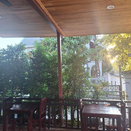לואנג פרבאנג Le Khounsok Boutique Hotel מראה חיצוני תמונה
