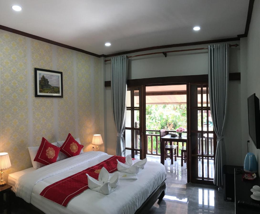 לואנג פרבאנג Le Khounsok Boutique Hotel מראה חיצוני תמונה