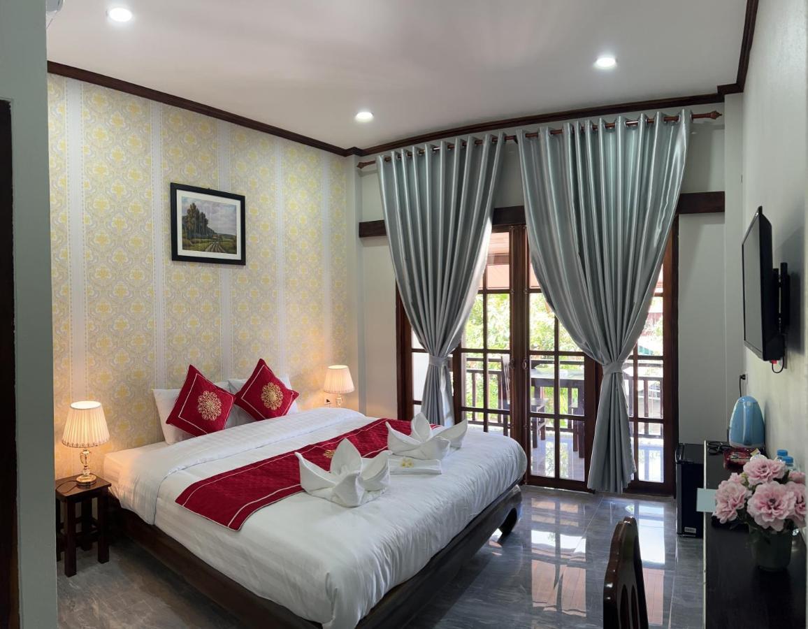 לואנג פרבאנג Le Khounsok Boutique Hotel מראה חיצוני תמונה