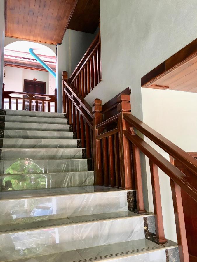 לואנג פרבאנג Le Khounsok Boutique Hotel מראה חיצוני תמונה