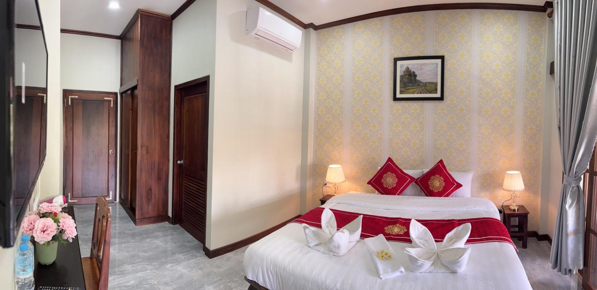 לואנג פרבאנג Le Khounsok Boutique Hotel מראה חיצוני תמונה
